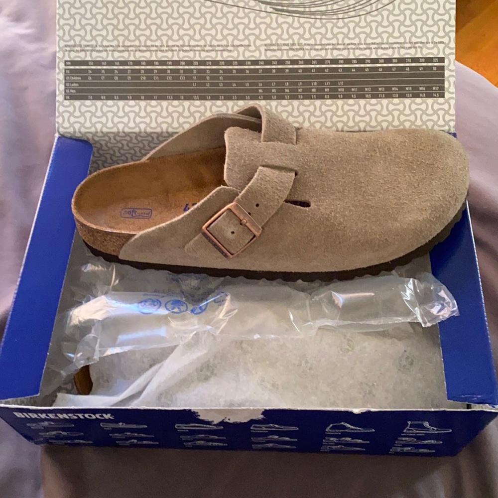 Birkenstock Boston taupe suede. Soft footbed